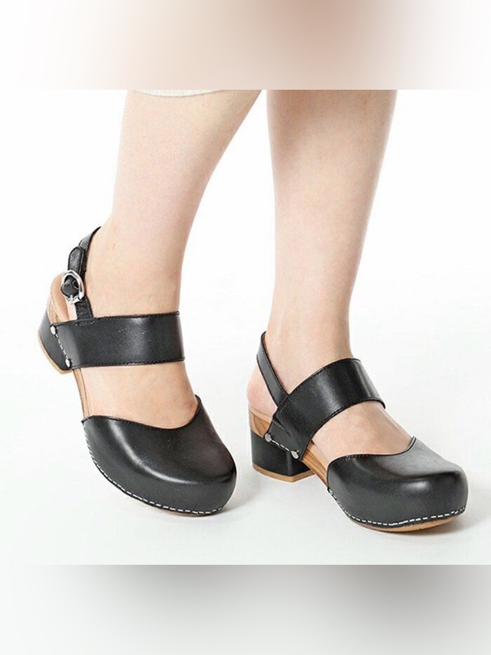 Dansko Malin Women's Black Leather Clog Sandals